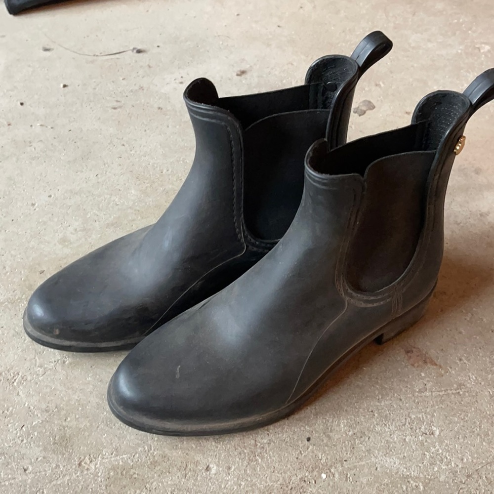 Lemon jelly rain boots